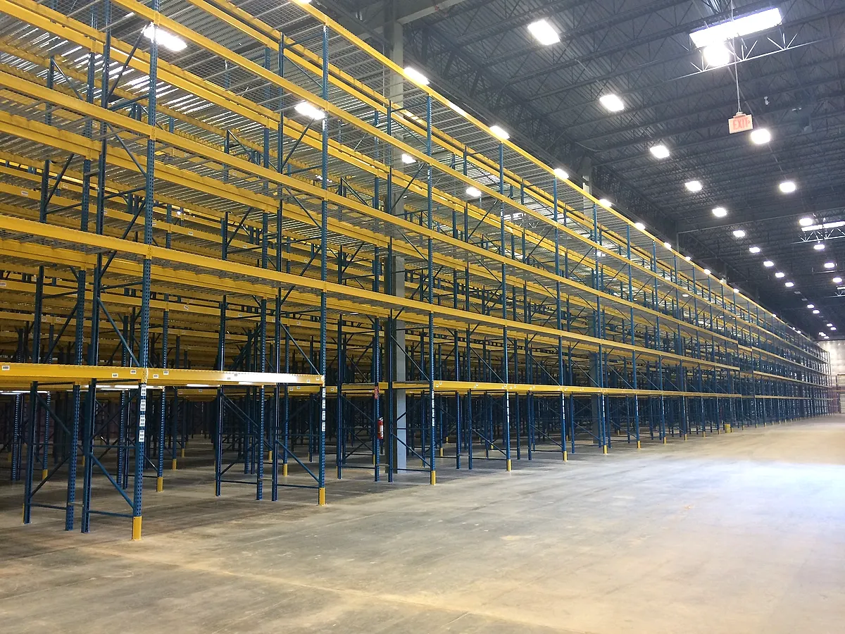 Pallet racking services in La Vergne, TN