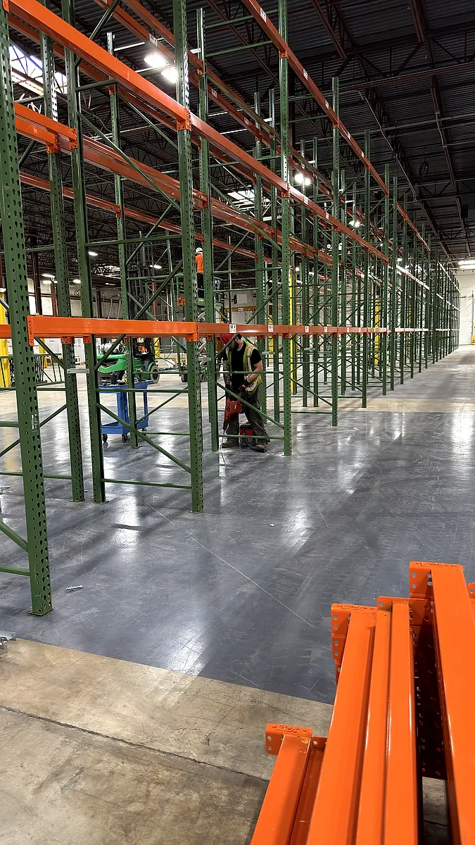 Pallet rack beam levels along a new row